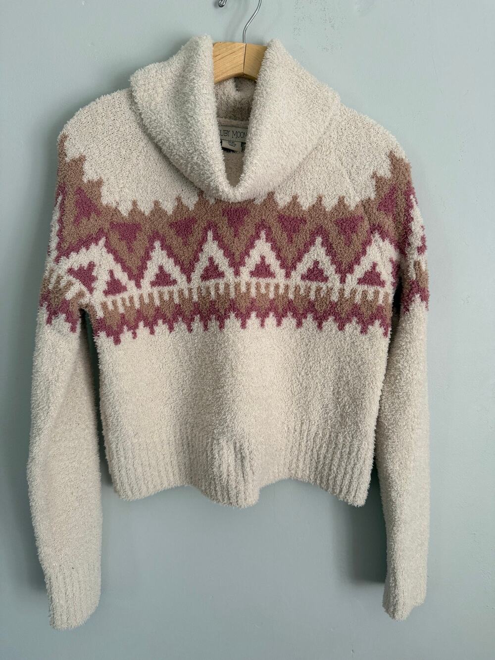 Cowl Turtleneck sweater Ruby Moon XS, cream with pink fair isle pattern